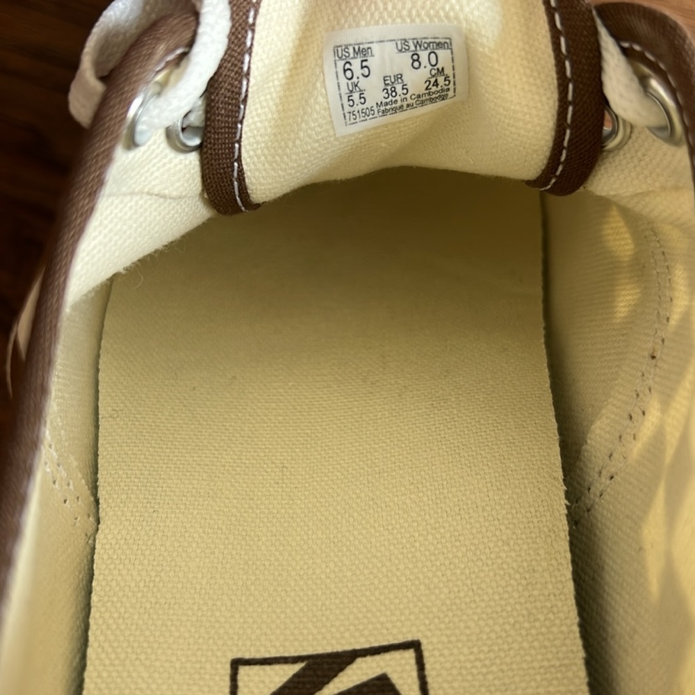 Authentic Checkered Brown Vans - Picture 2 of 6